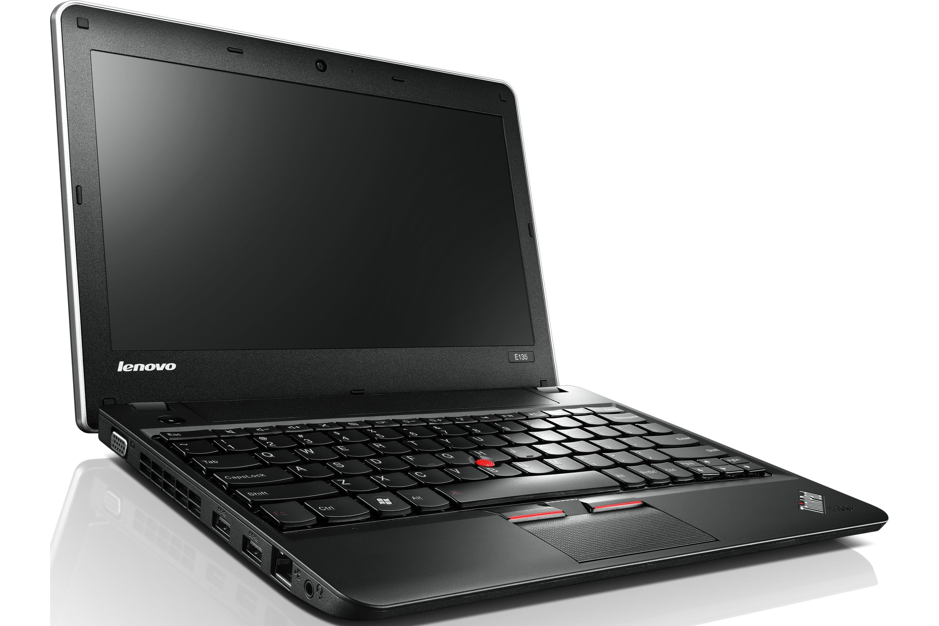 Lenovo ThinkPad E135 Edge レノボ、3万円台の11.6型モバイルノート