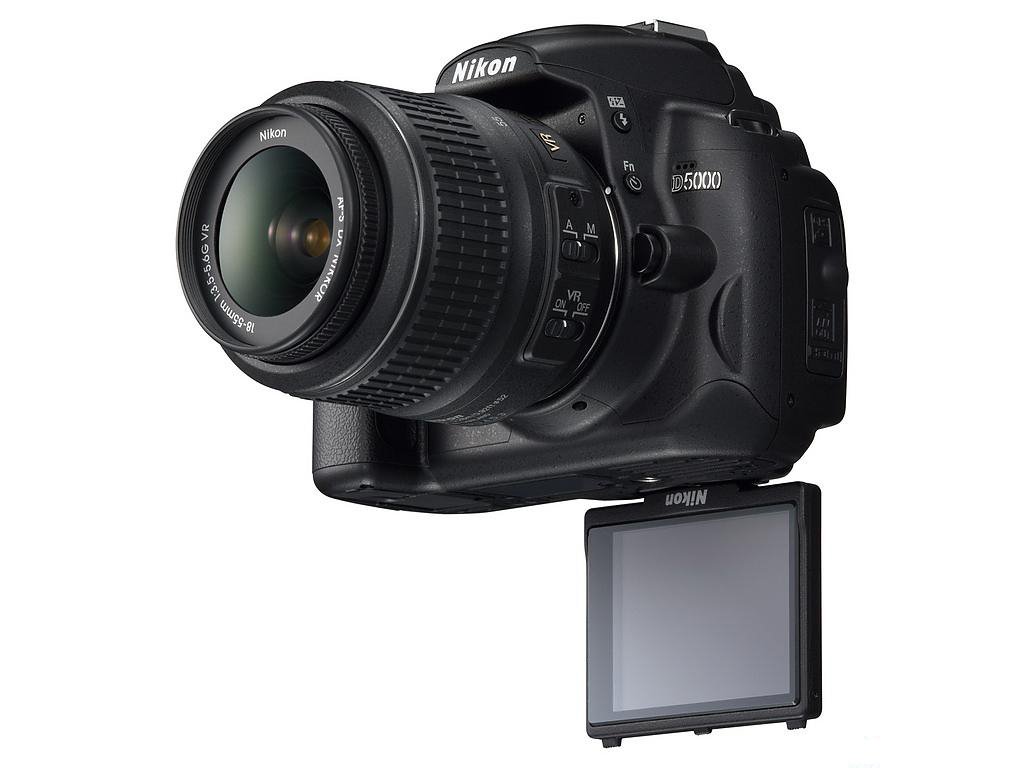 Цифровая фотокамера Nikon D5000 Kit AF-S DX 18-55 VR (VBA240K001