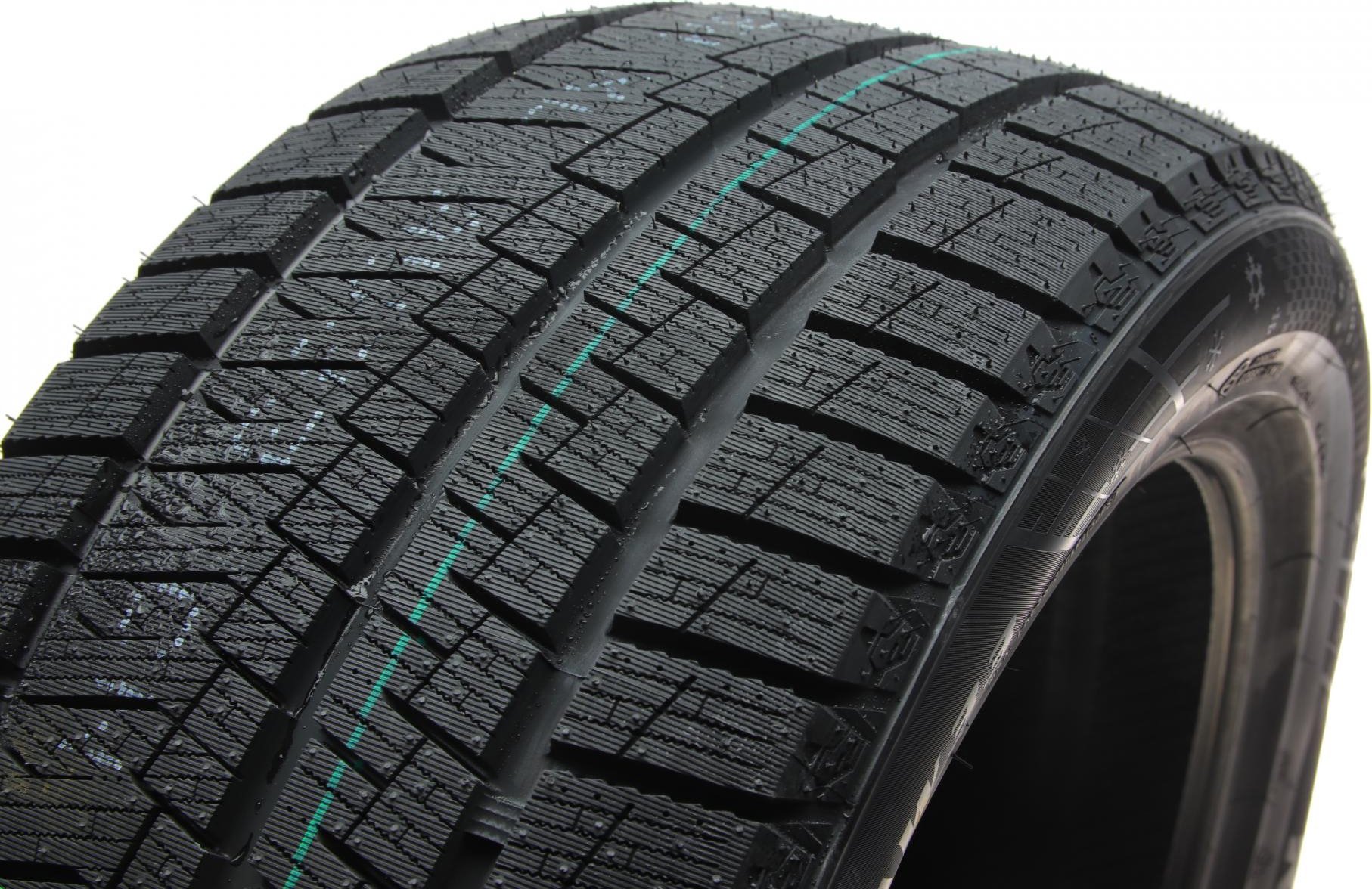 Шина 175/70R14 88T XL AW33 (Kapsen)